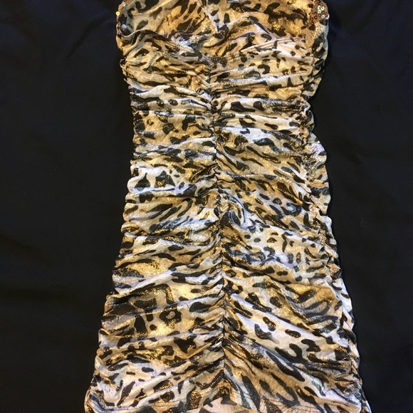 Dress - Picture 3 of 3